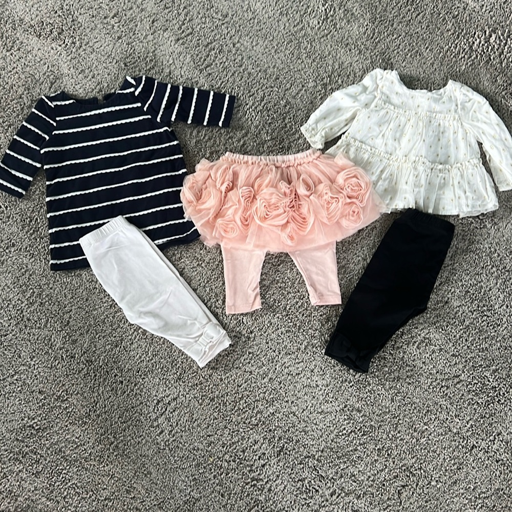Baby girl GAP outfit bundle